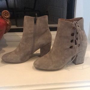Steve Madden Shoes - Steve Madden grey booties Steve Madden Shoes - Steve Madden grey booties